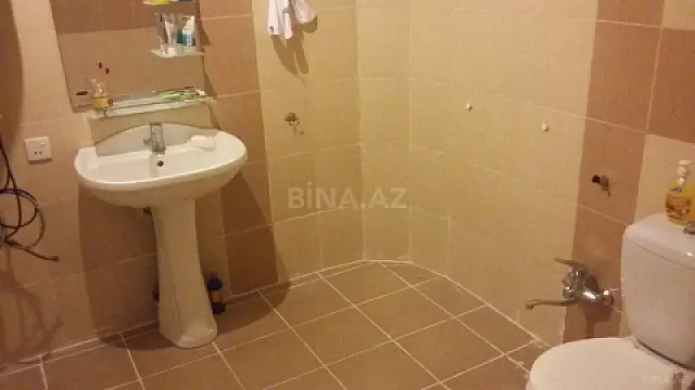 Satılır 3 otaqlı mənzil 152 m²