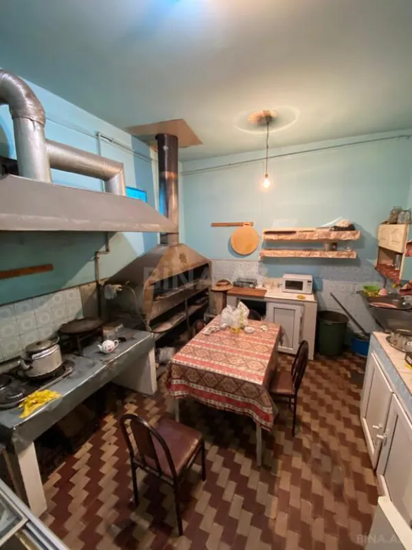 Satılır obyekt 340 m²