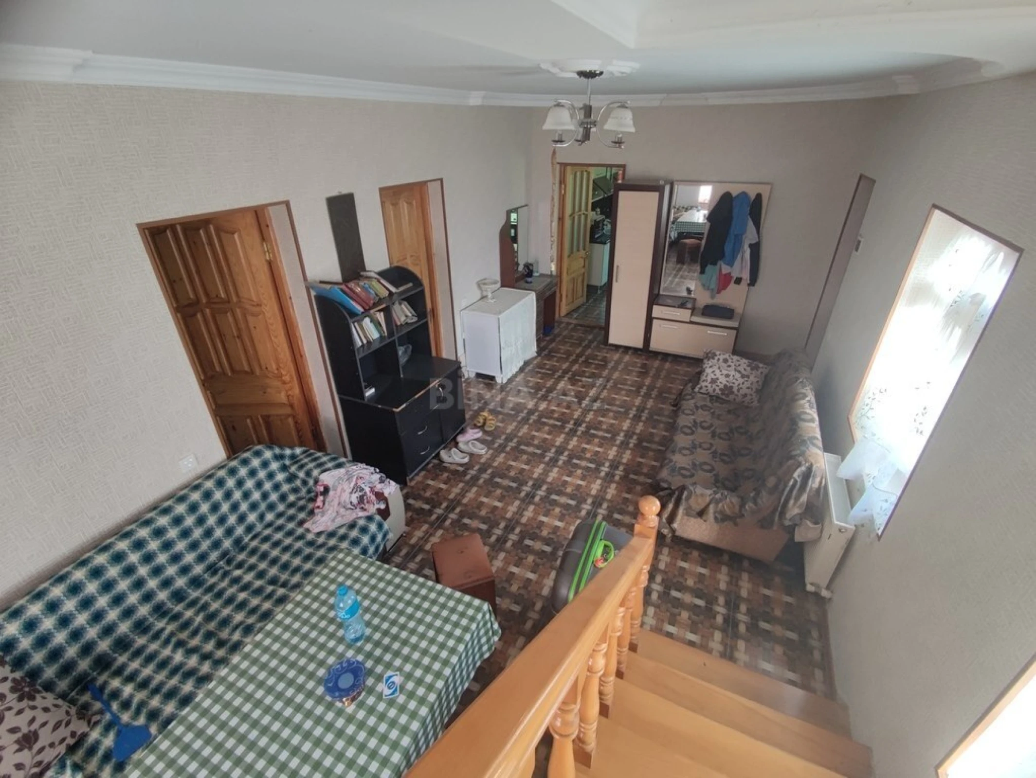 Satılır 4 otaqlı həyət evi 180 m²