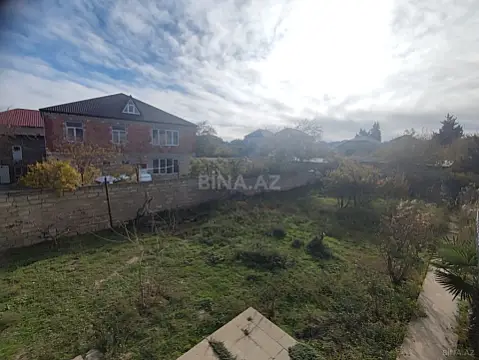 Satılır 4 otaqlı həyət evi 180 m²