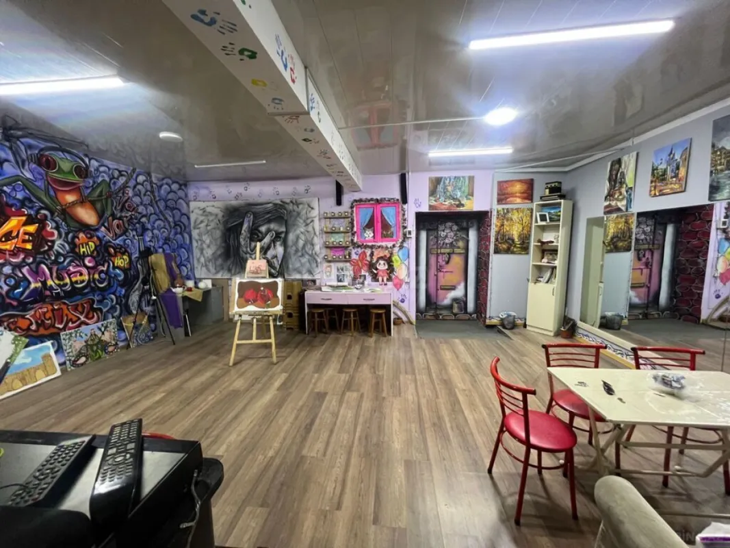 Satılır obyekt 60 m²