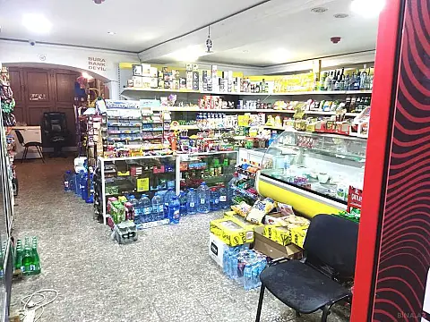 Satılır obyekt 65 m²