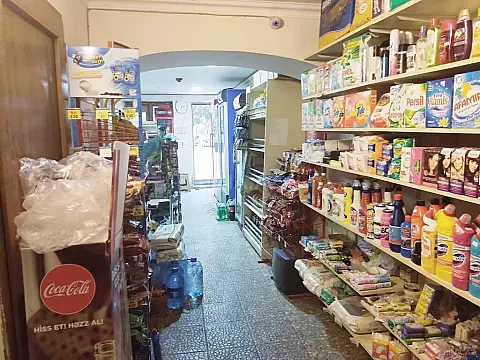 Satılır obyekt 65 m² — Bakı, Memar Əcəmi yanı 65.00 m²
