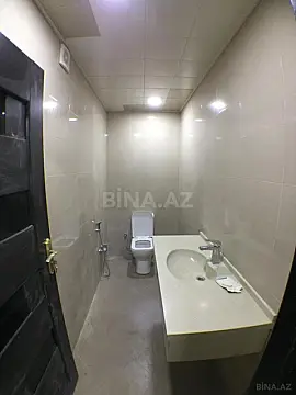 Satılır obyekt 200 m²