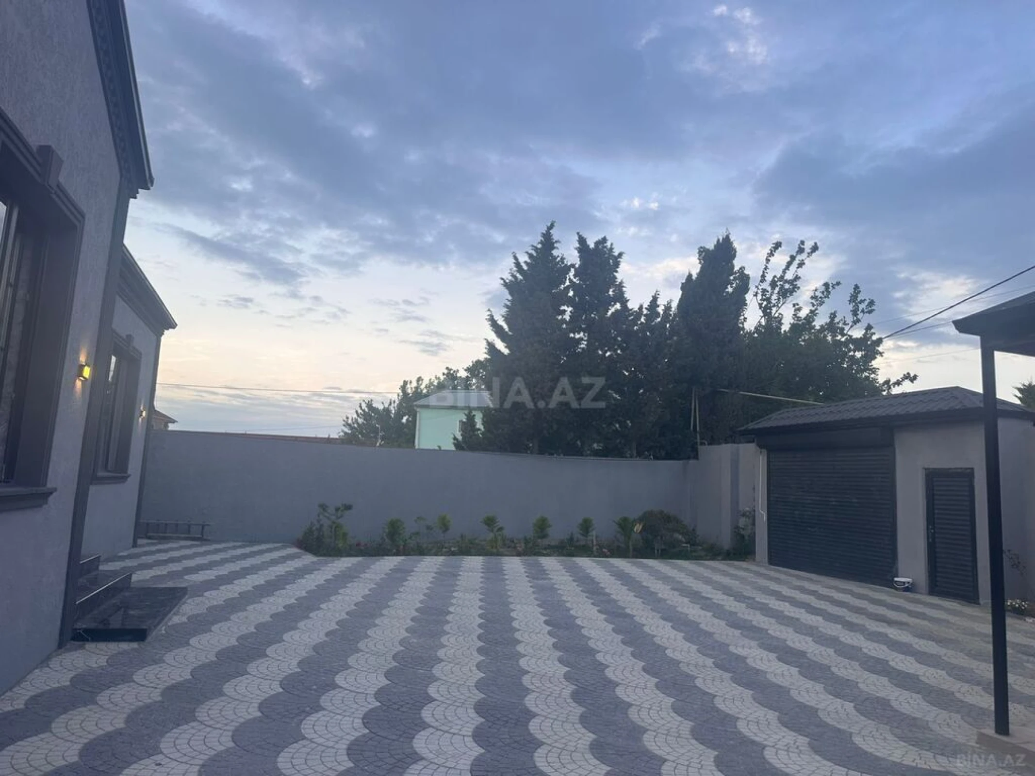 Satılır torpaq sahəsi 12 m²