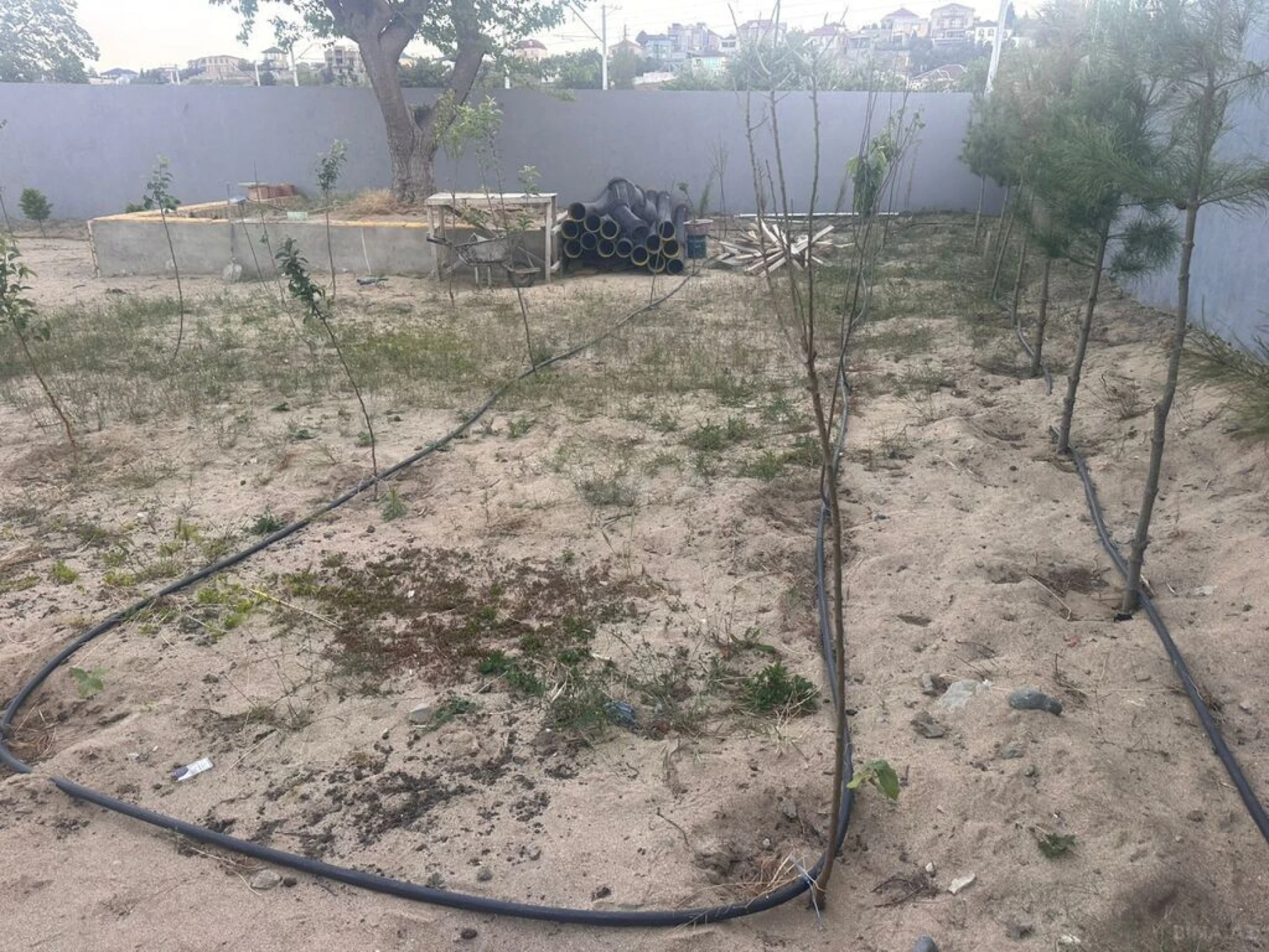 Satılır torpaq sahəsi 12 m²