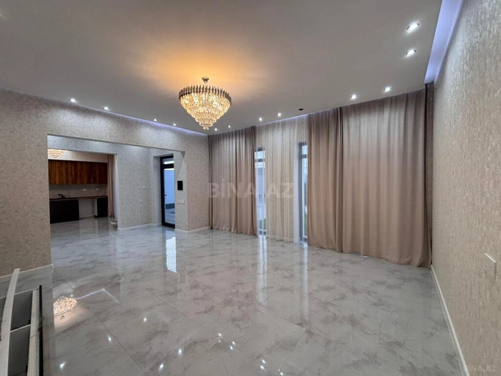 Satılır 4 otaqlı həyət evi 150 m²