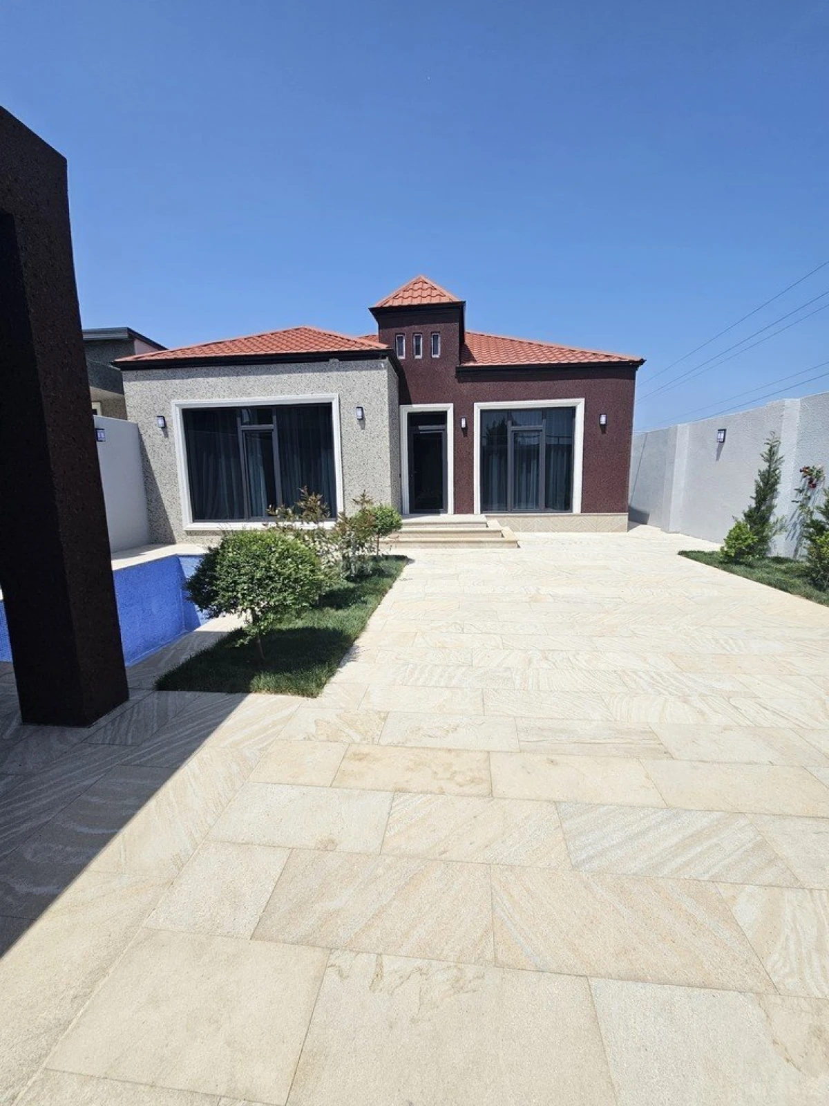 Satılır 4 otaqlı həyət evi 140 m²