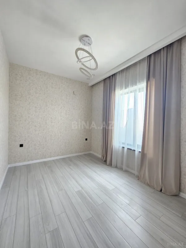 Satılır 4 otaqlı həyət evi 140 m²