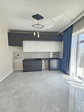 Satılır 4 otaqlı həyət evi 140 m²