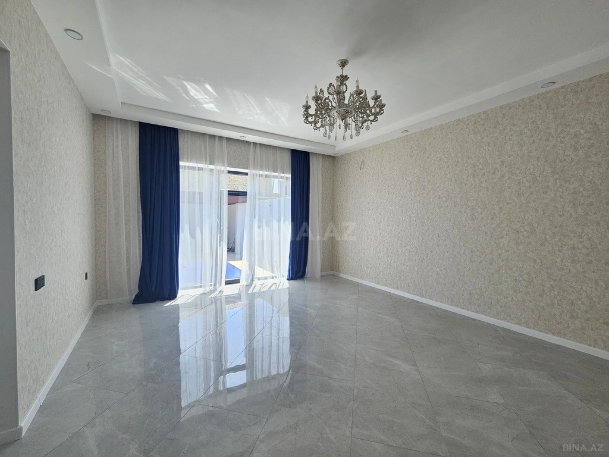 Satılır 4 otaqlı həyət evi 140 m²