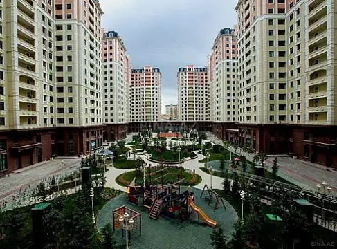 Satılır 4 otaqlı mənzil 167 m² — Bakı 4 otaq 167.00 m²