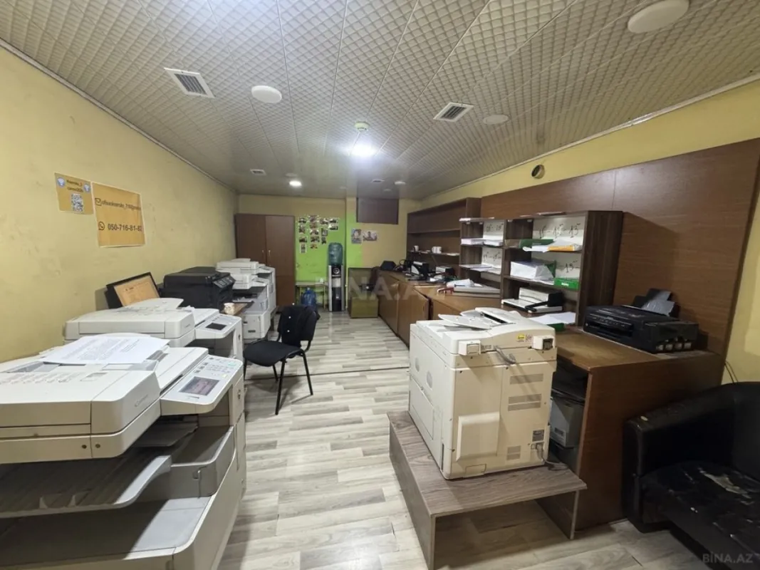 Satılır obyekt 200 m²