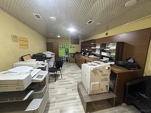 Satılır obyekt 200 m²