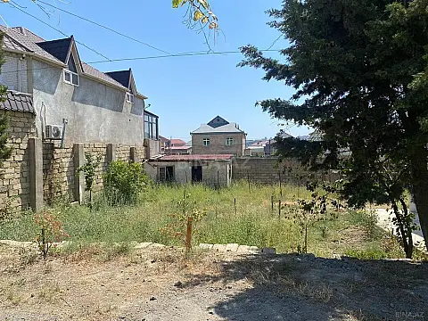 Satılır 5 otaqlı həyət evi 200 m²