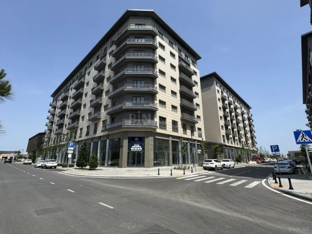 Satılır 4 otaqlı mənzil 206.7 m²