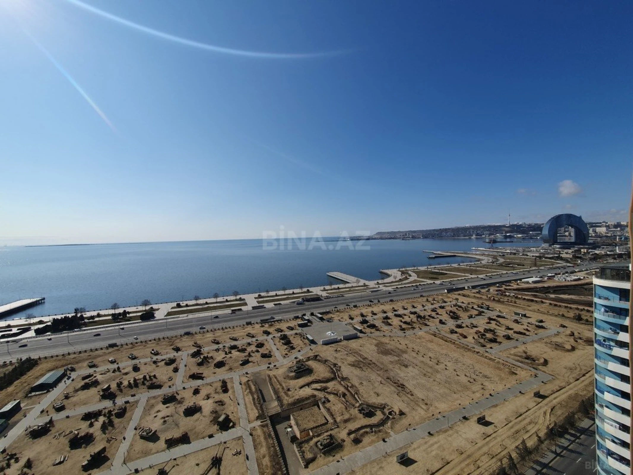 Satılır 5 otaqlı ofis 170 m²