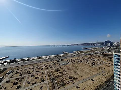 Satılır 5 otaqlı ofis 170 m²