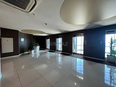 Satılır 5 otaqlı ofis 170 m²