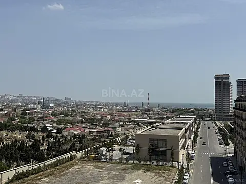 Satılır 3 otaqlı mənzil 136 m²
