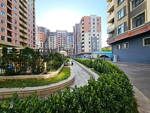 Satılır 2 otaqlı mənzil 81 m² — Bakı, Qaraçuxur 2 otaq 81.00 m²
