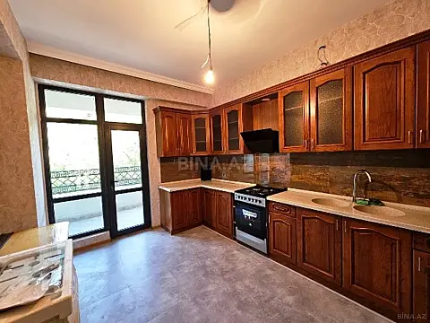 Satılır 2 otaqlı mənzil 81 m²