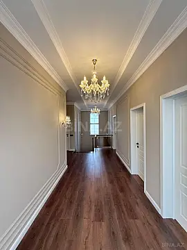 Satılır 5 otaqlı həyət evi 450 m²