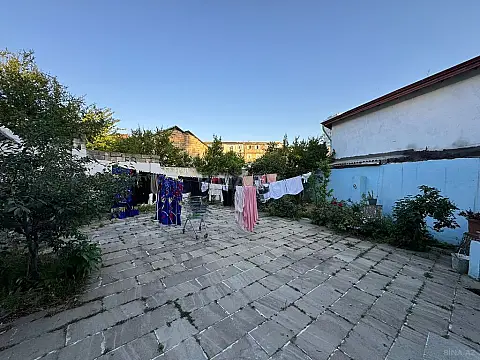Satılır 4 otaqlı həyət evi 160 m²