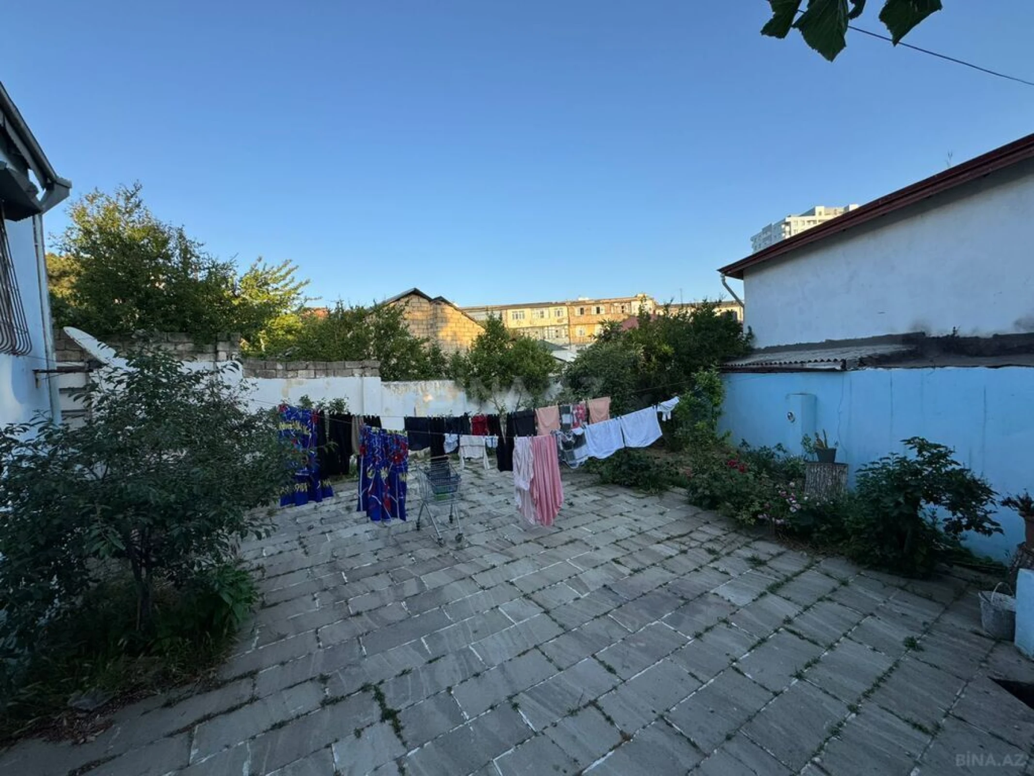 Satılır 4 otaqlı həyət evi 160 m²