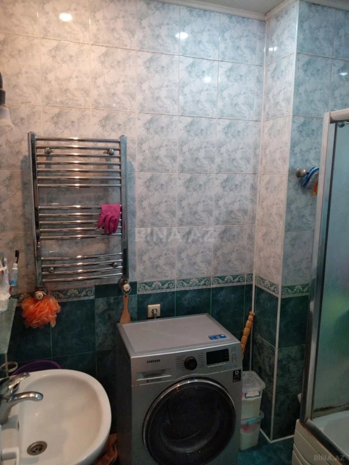 Satılır 4 otaqlı mənzil 132 m²