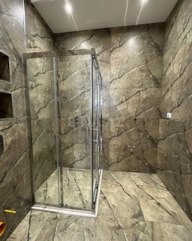 Kirayə verilir 5 otaqlı həyət evi 400 m²