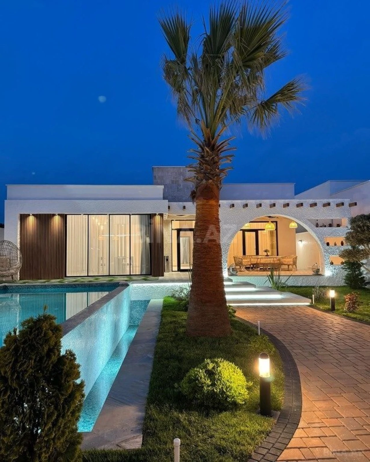 Kirayə verilir 5 otaqlı həyət evi 400 m²