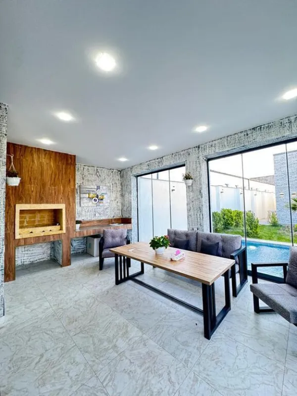Satılır 5 otaqlı həyət evi 220 m²