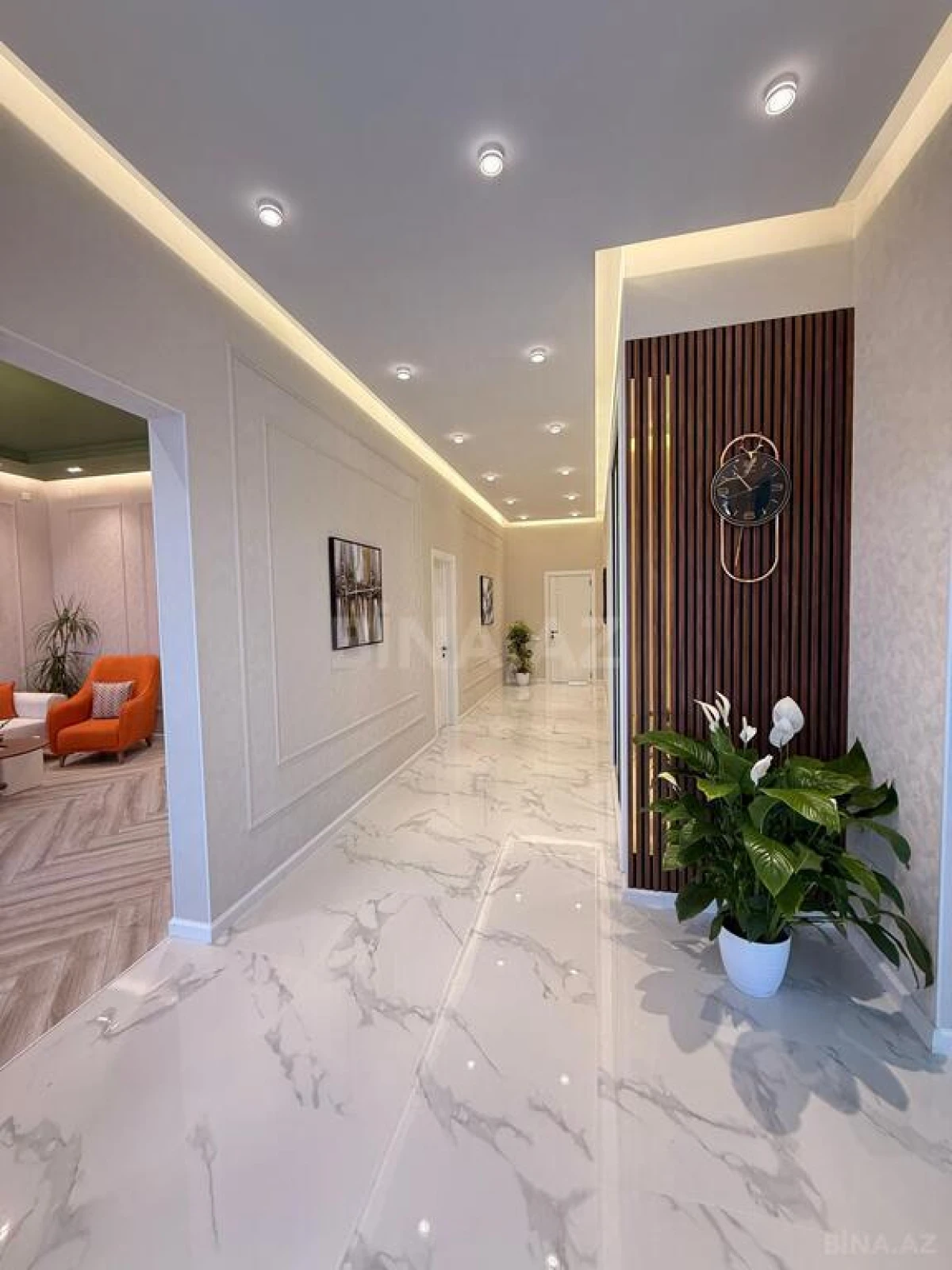 Satılır 5 otaqlı həyət evi 220 m²