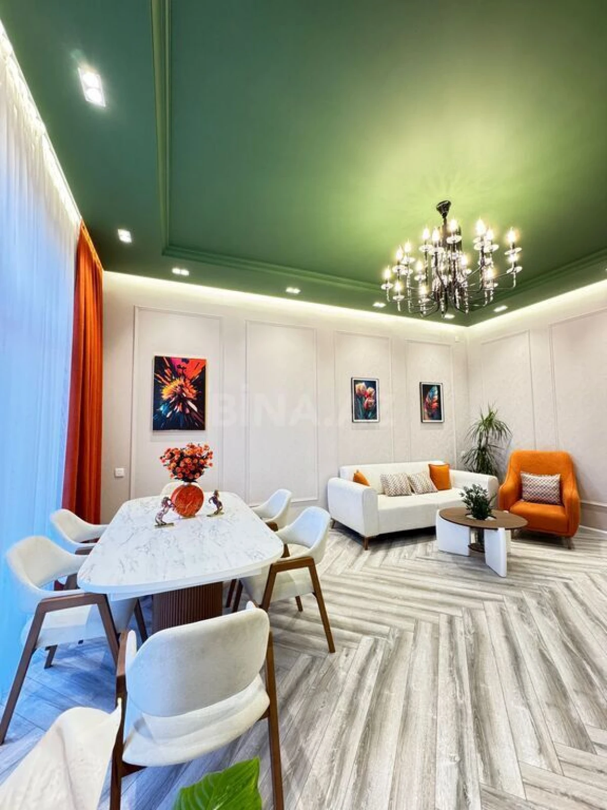 Satılır 5 otaqlı həyət evi 220 m²