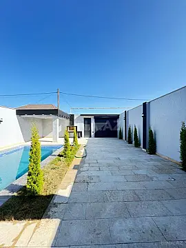 Satılır 4 otaqlı həyət evi 150 m²