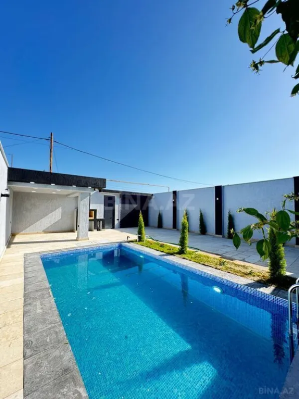 Satılır 4 otaqlı həyət evi 150 m²