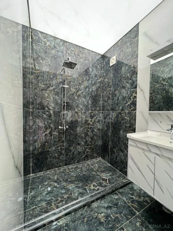 Satılır 2 otaqlı mənzil 56 m²