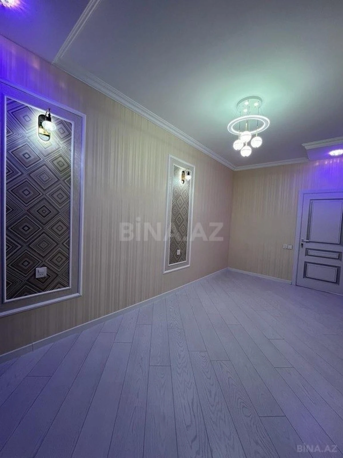 Satılır 2 otaqlı mənzil 56 m²