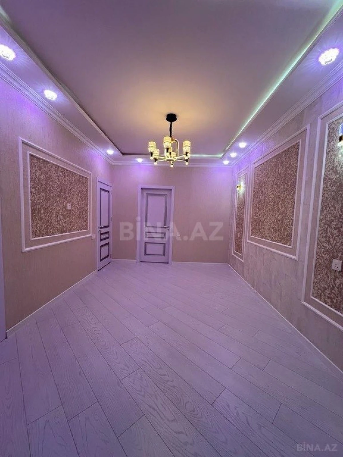 Satılır 2 otaqlı mənzil 56 m²