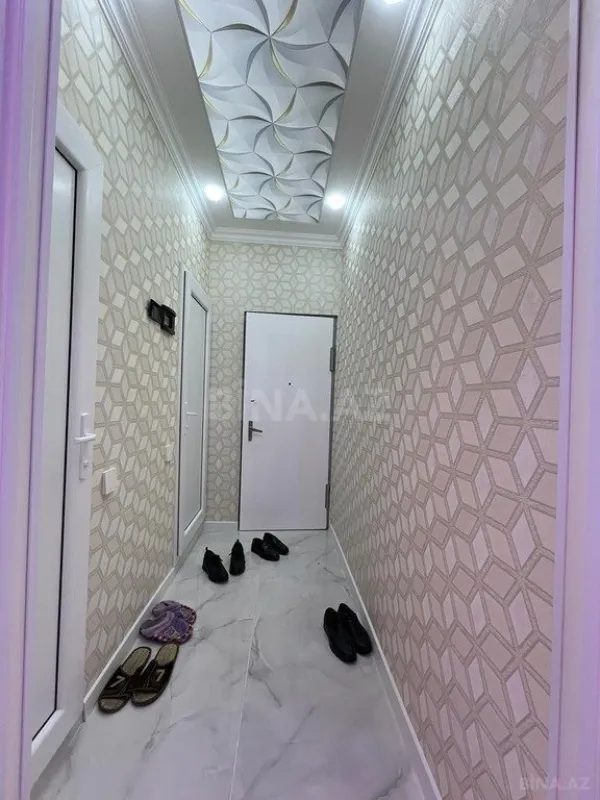 Satılır 2 otaqlı mənzil 56 m²