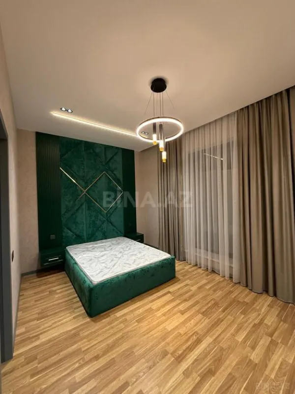 Kirayə verilir 4 otaqlı həyət evi 240 m²