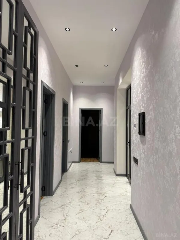 Kirayə verilir 4 otaqlı həyət evi 240 m²
