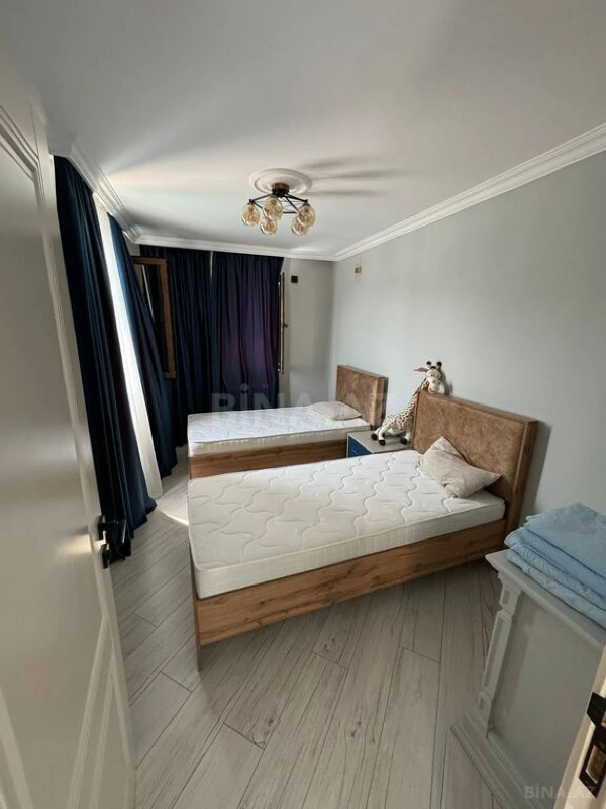 Kirayə verilir 5 otaqlı həyət evi 280 m²