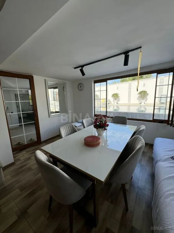 Kirayə verilir 5 otaqlı həyət evi 280 m²