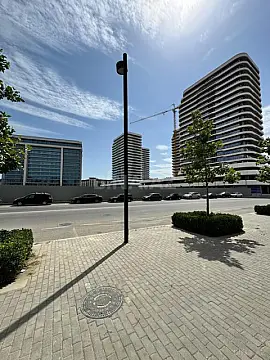 Kirayə verilir obyekt 365 m²