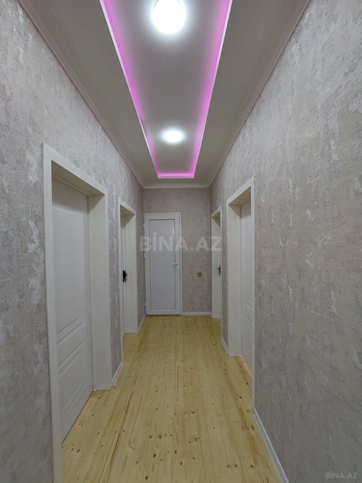 Satılır 4 otaqlı həyət evi 100 m²