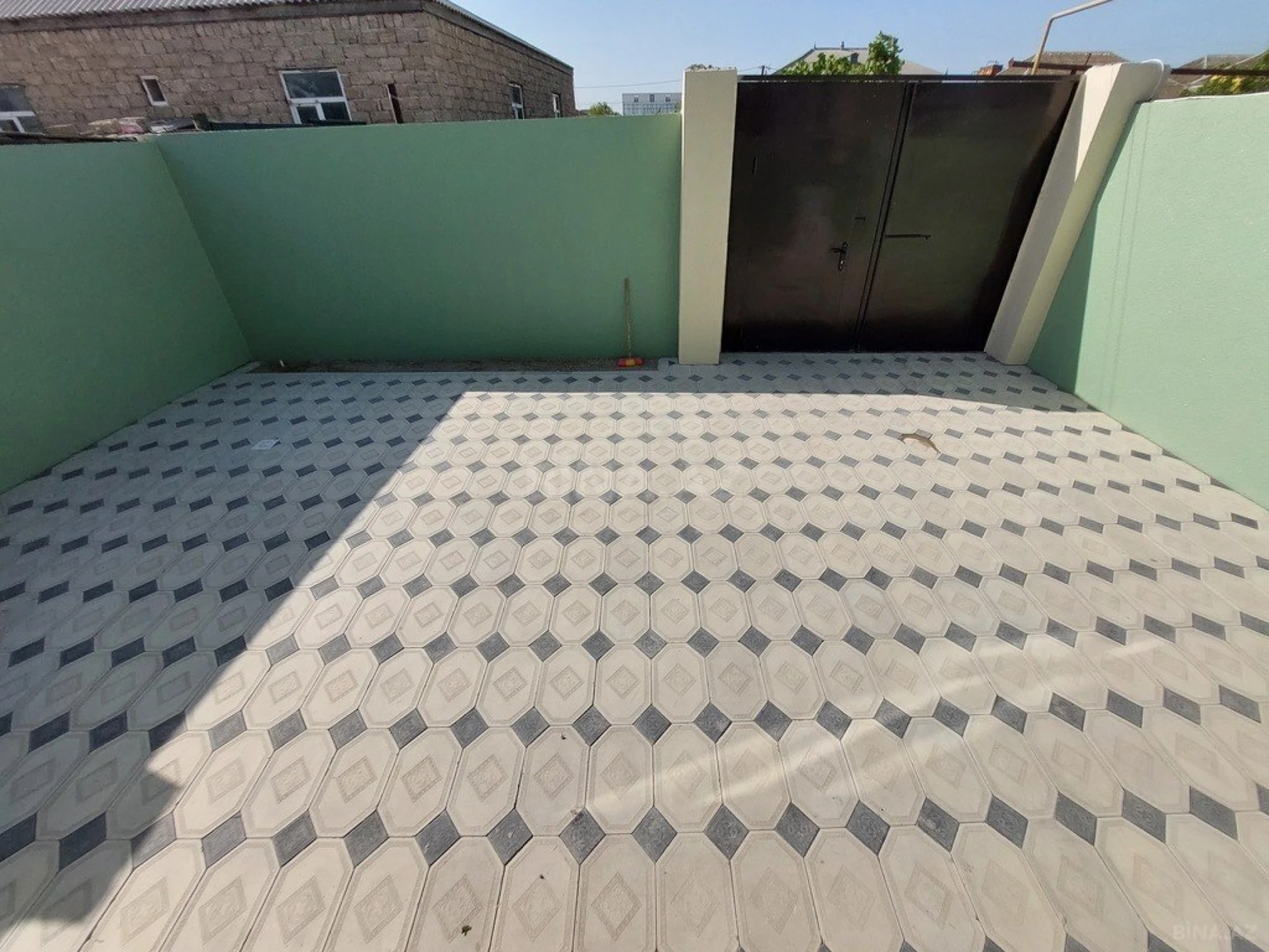 Satılır 4 otaqlı həyət evi 100 m²