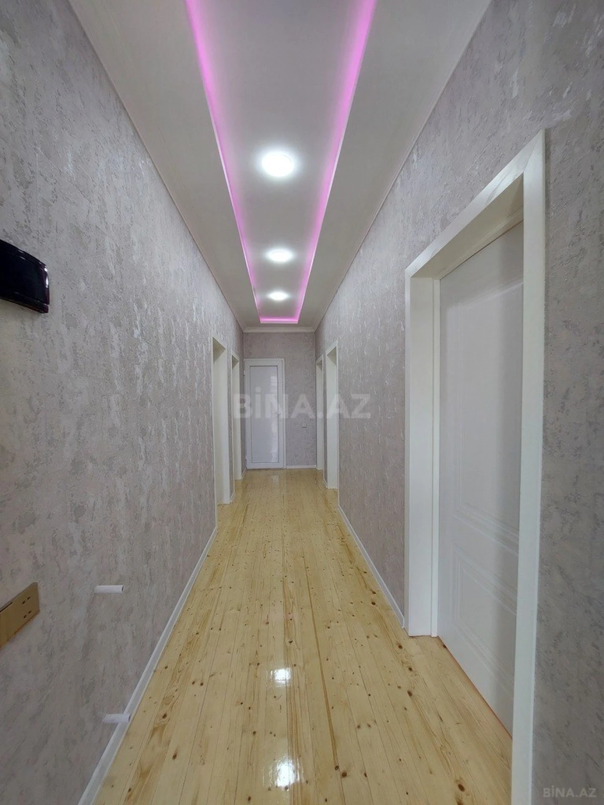 Satılır 4 otaqlı həyət evi 100 m²
