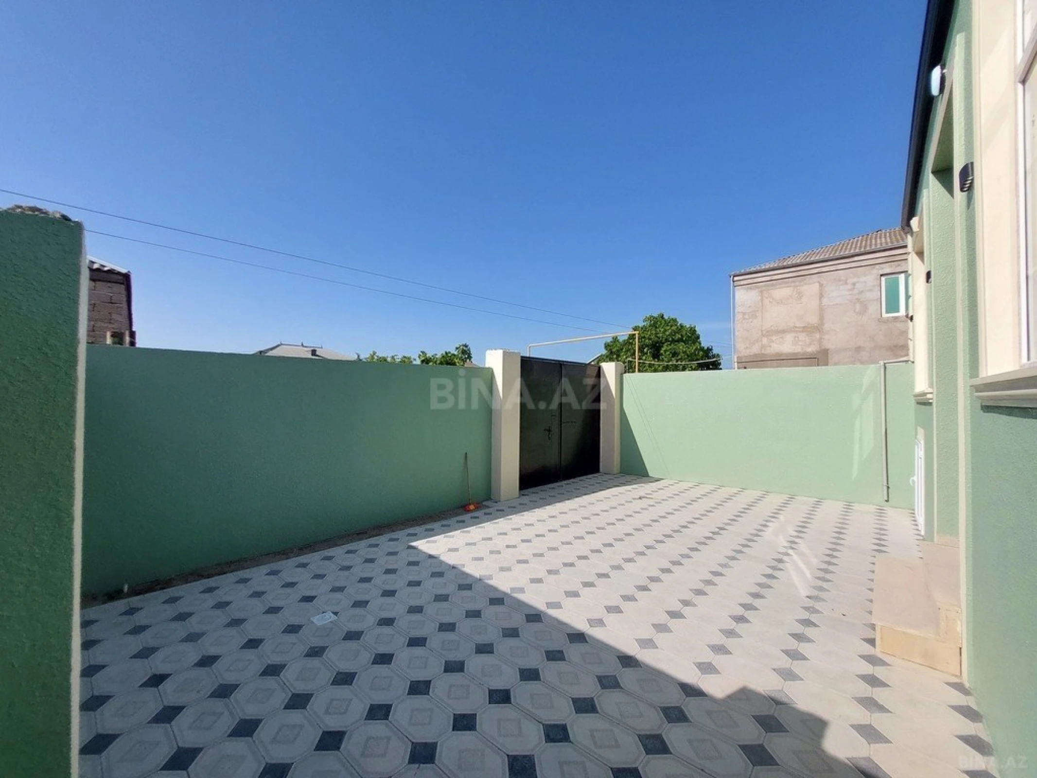 Satılır 4 otaqlı həyət evi 100 m²